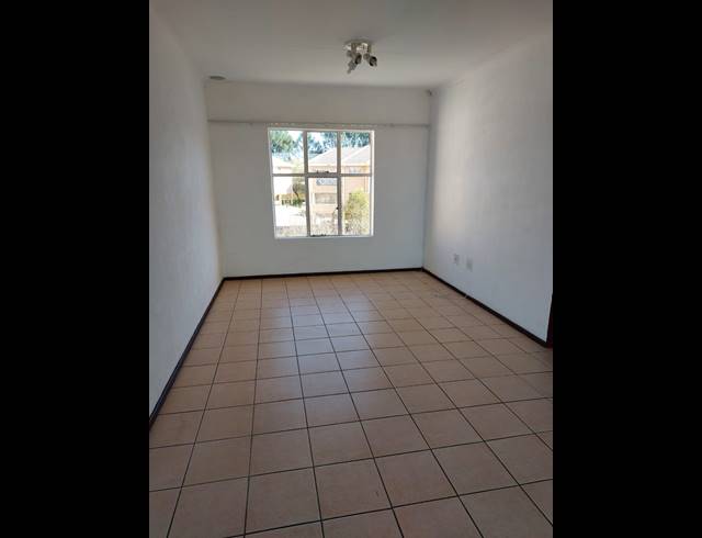 3 BEDROOM APARTMENT FOR SALE IN THREE RIVERS